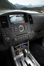 Nissan Navara 2011 года